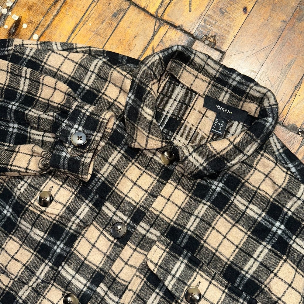 Forever 21 Flannel Shirt Men's‎ 1X Black Beige Plaid Long Sleeve Button Front